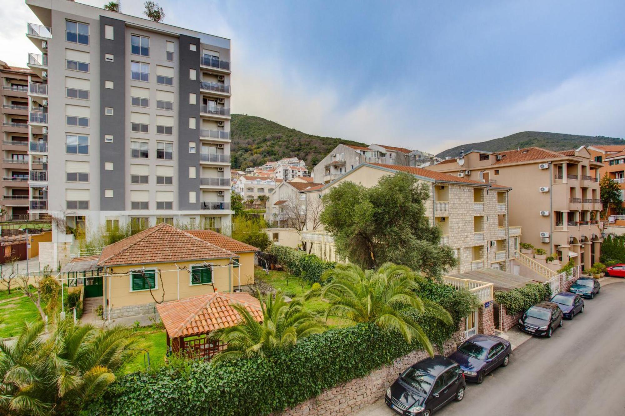 Apartments Lora 13.Jula, 15 Budva Eksteriør bilde